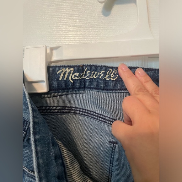 Madewell skinny ankle jeans. - Picture 5 of 5